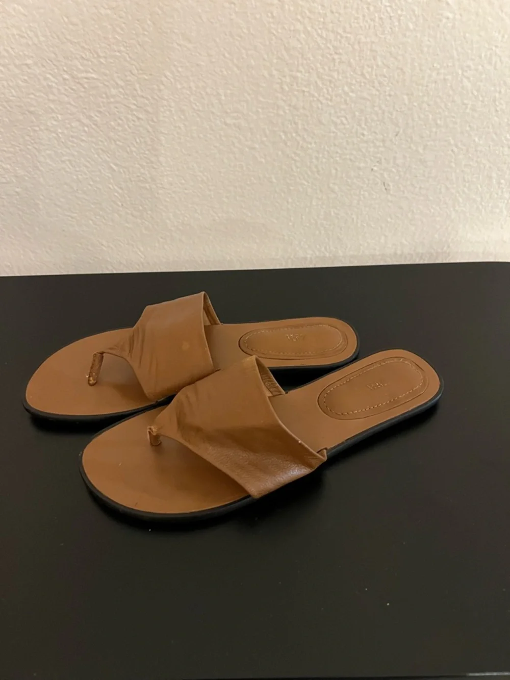 Zara Tan Leather Toe-Loop Slide Sandals - Picture 4 of 6